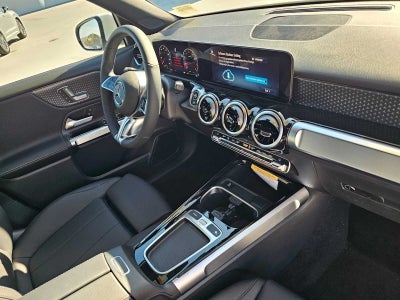 2026 Mercedes-Benz GLB 250 SUV