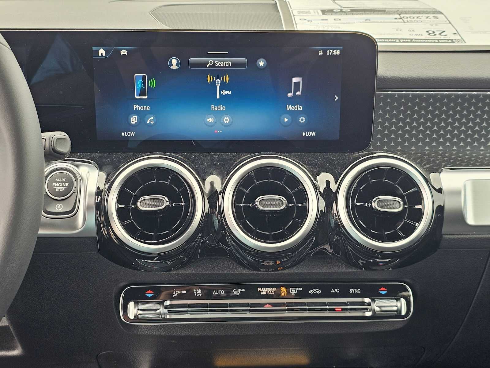 2026 Mercedes-Benz GLB 250 SUV