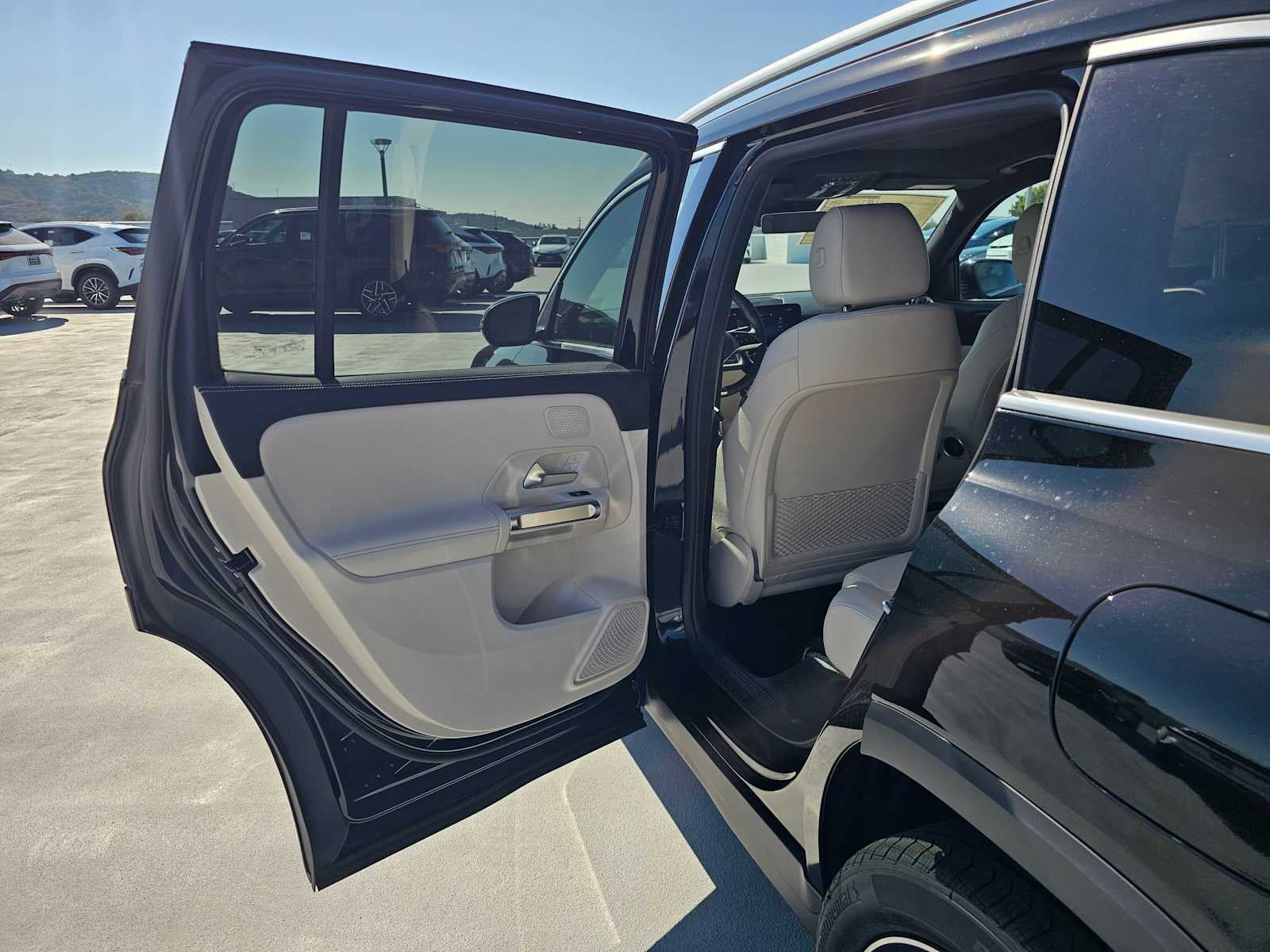 2026 Mercedes-Benz GLB 250 SUV