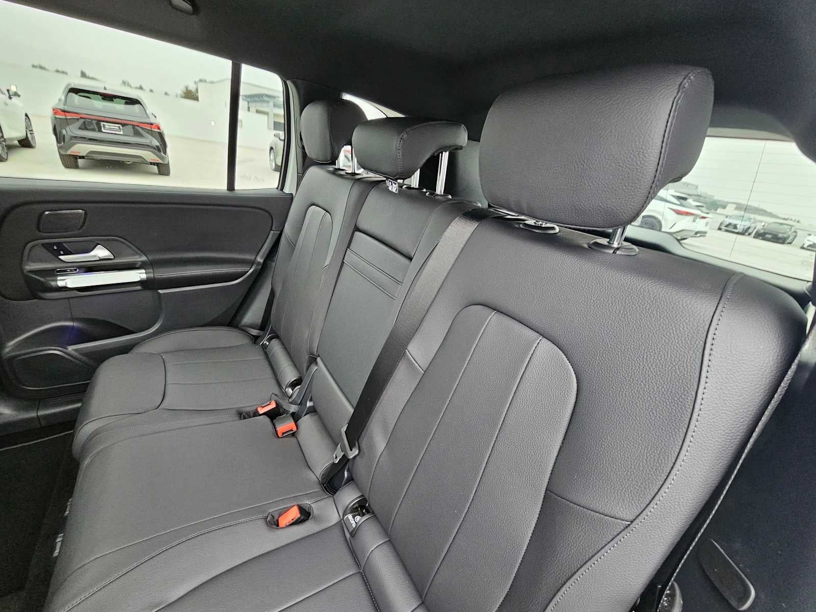 2026 Mercedes-Benz GLB 250 SUV