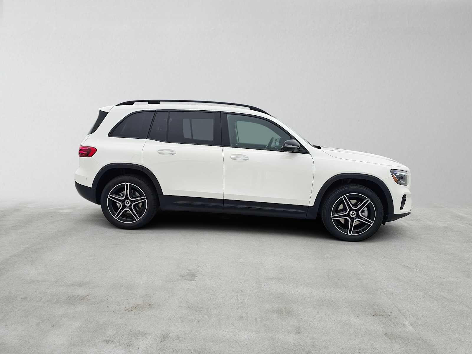 2026 Mercedes-Benz GLB 250 SUV