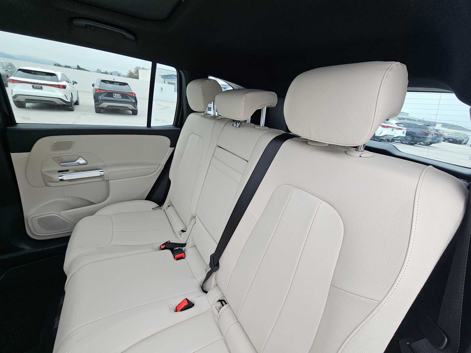 2026 Mercedes-Benz GLB 250 SUV
