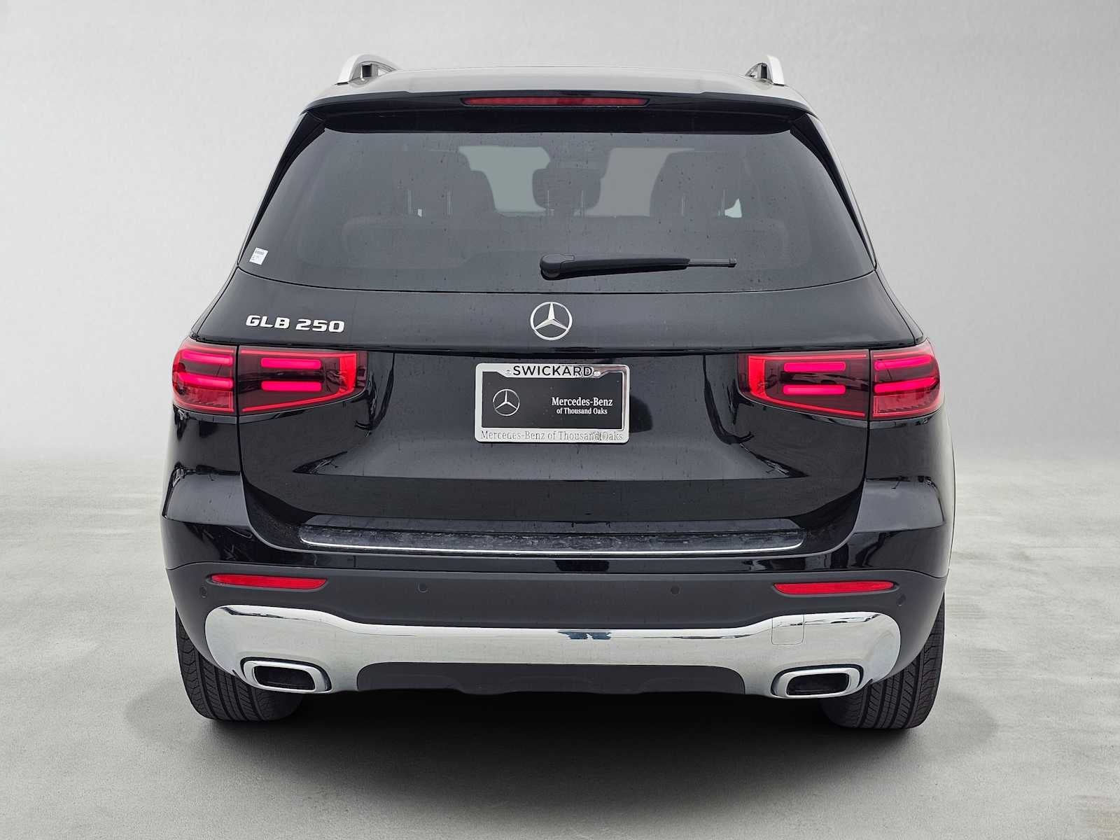 2026 Mercedes-Benz GLB 250 SUV