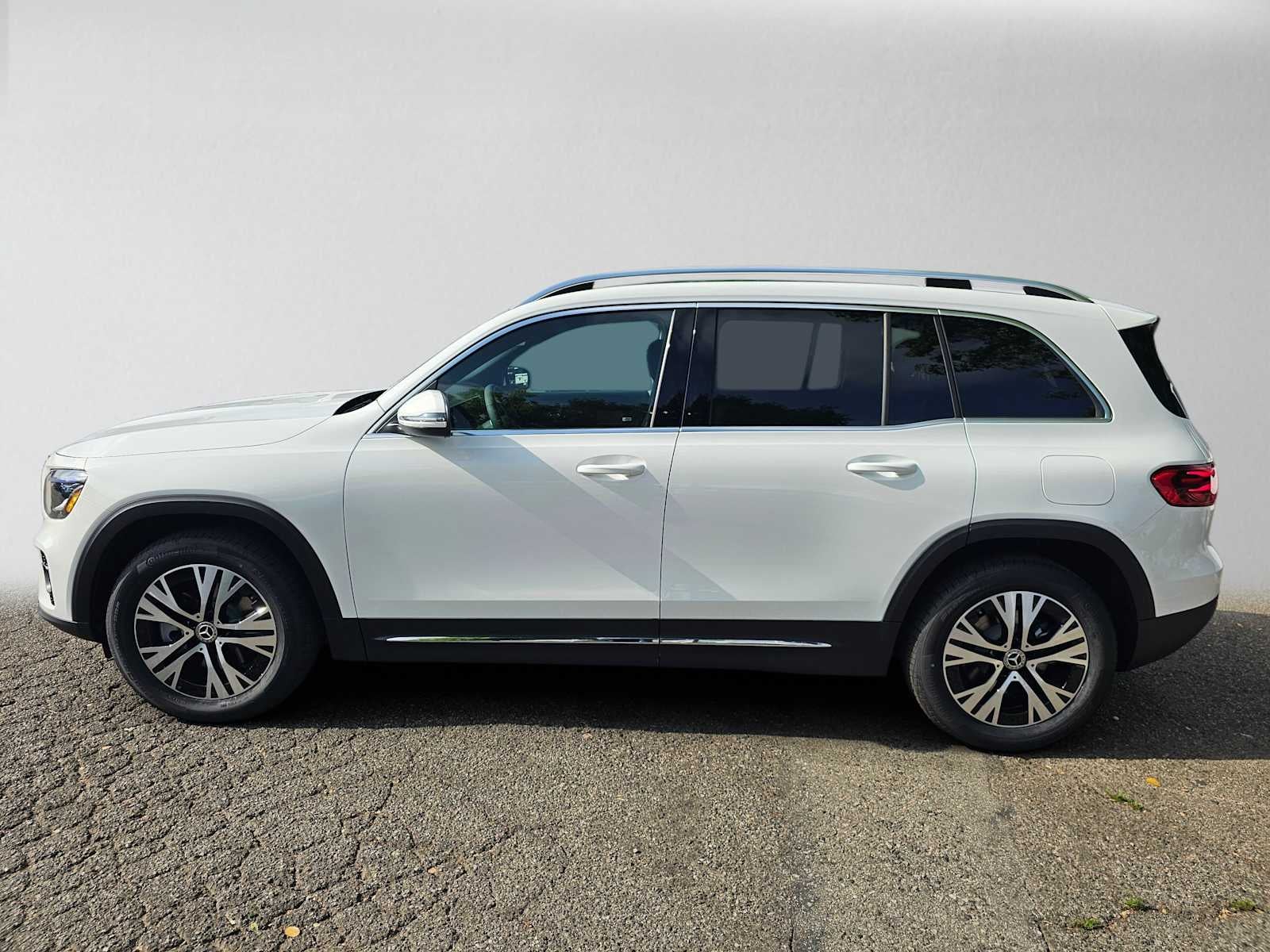 2026 Mercedes-Benz GLB 250 SUV