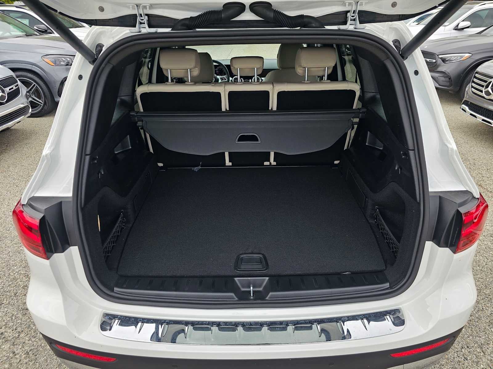 2026 Mercedes-Benz GLB 250 SUV