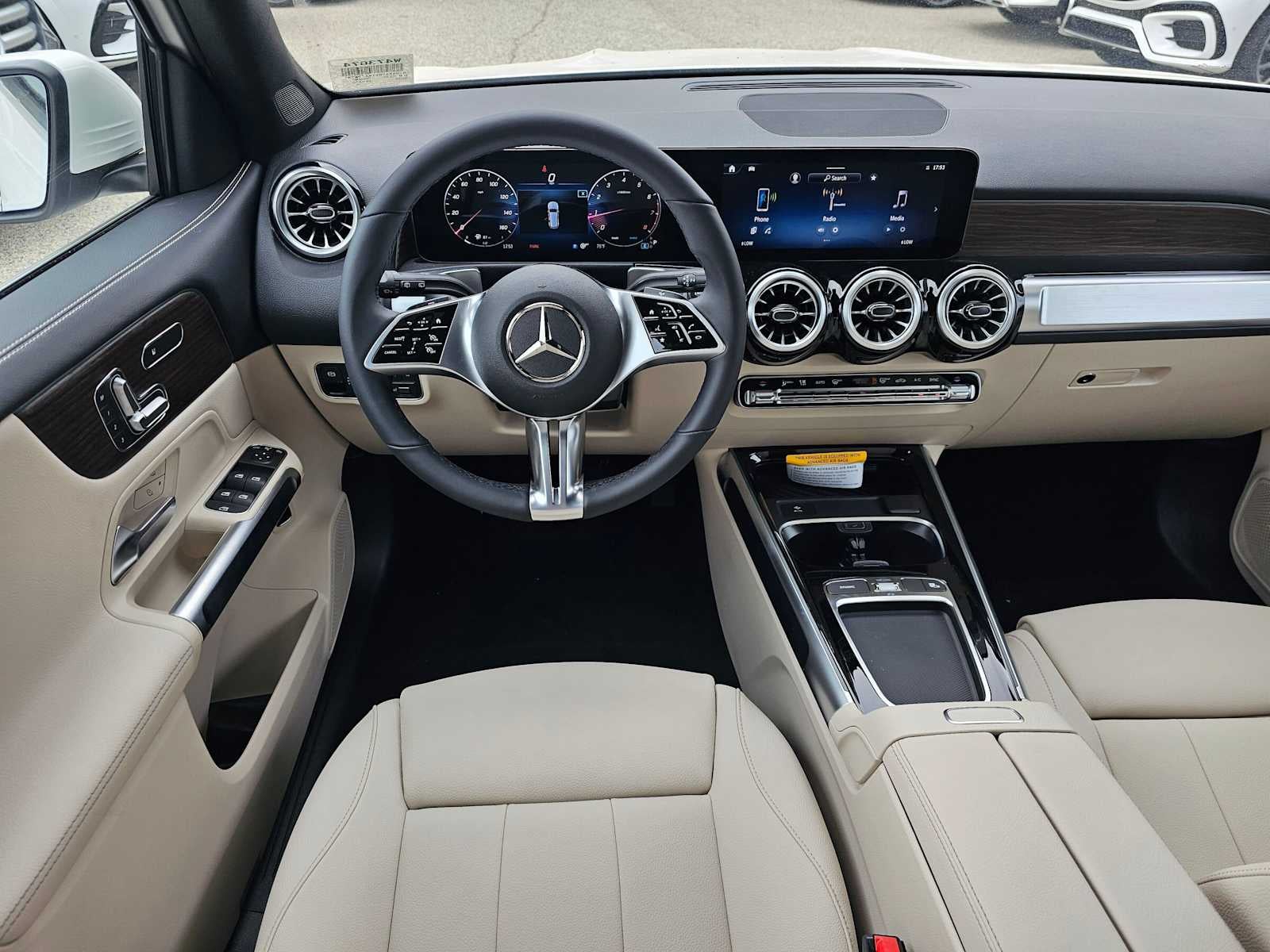 2026 Mercedes-Benz GLB 250 SUV