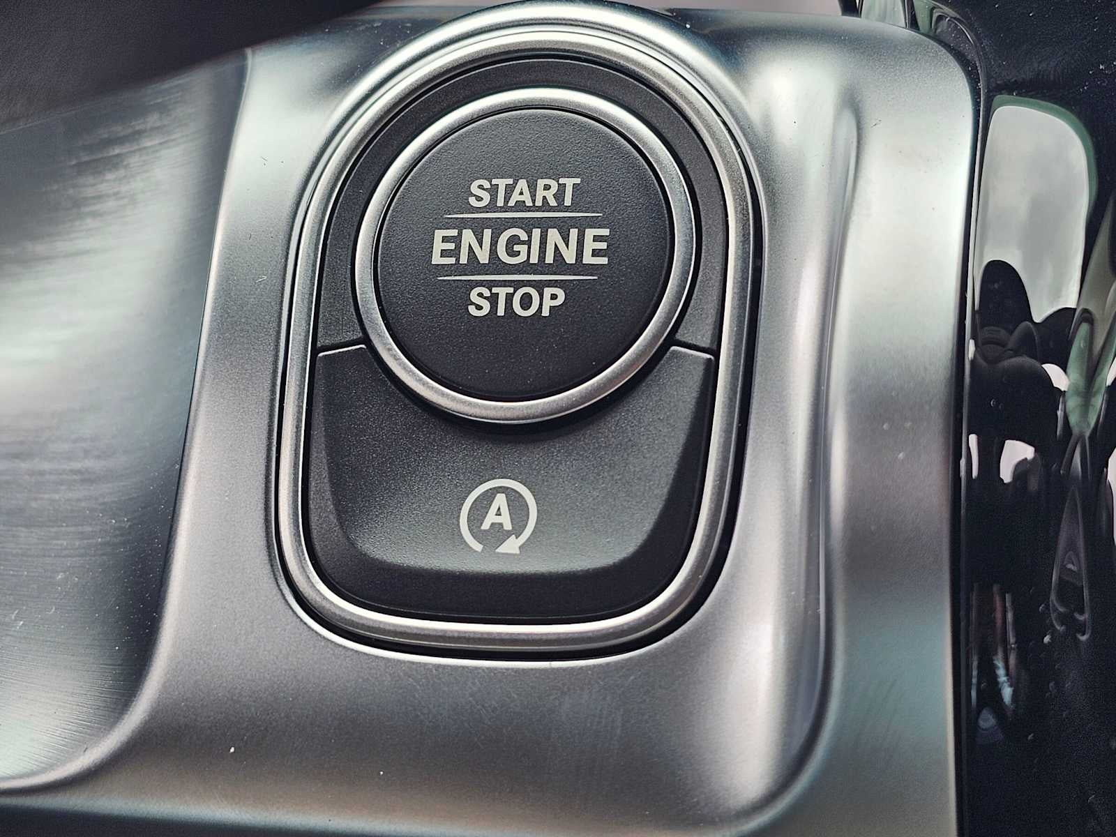 2026 Mercedes-Benz GLB 250 SUV