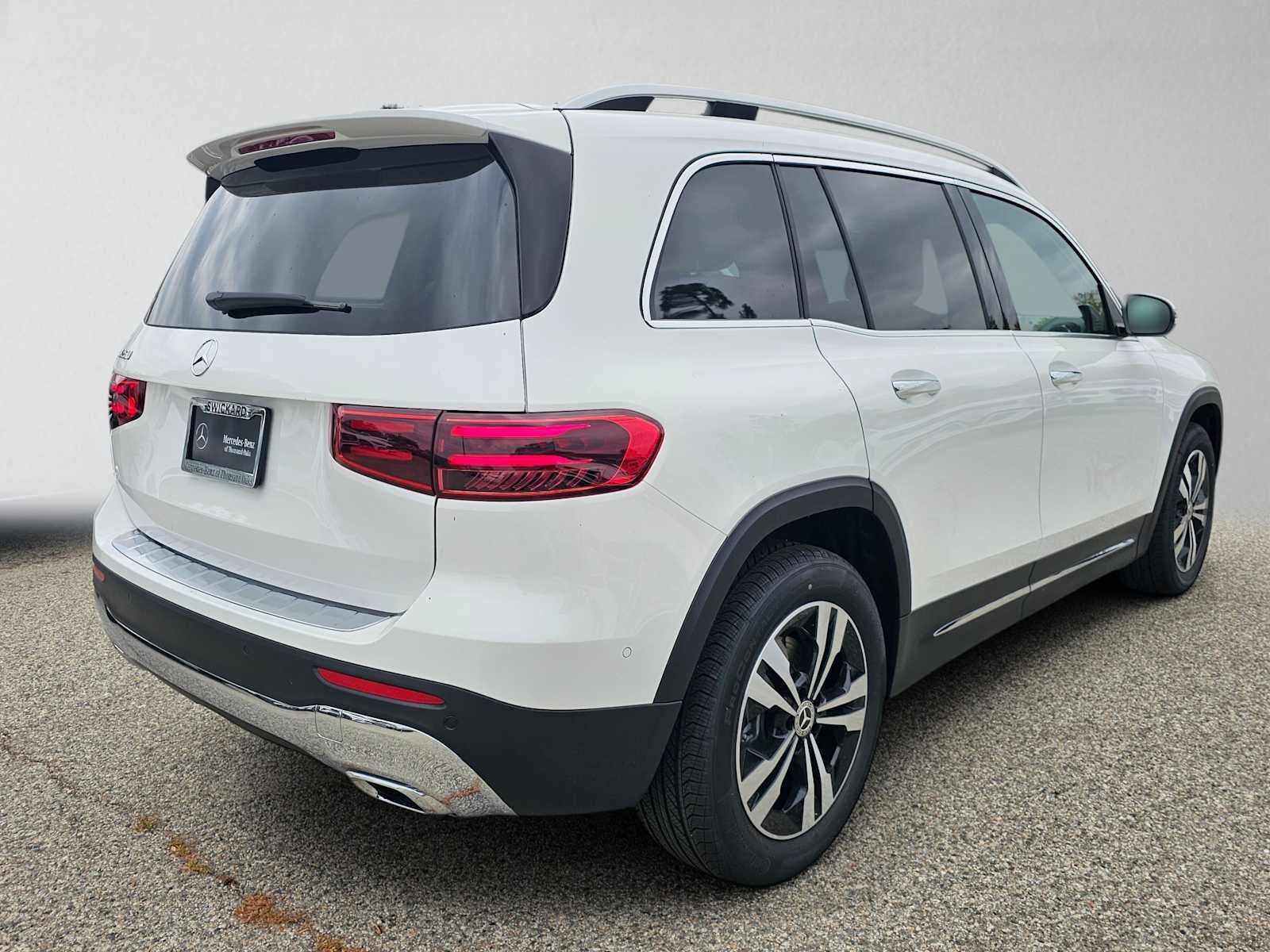 2026 Mercedes-Benz GLB 250 SUV