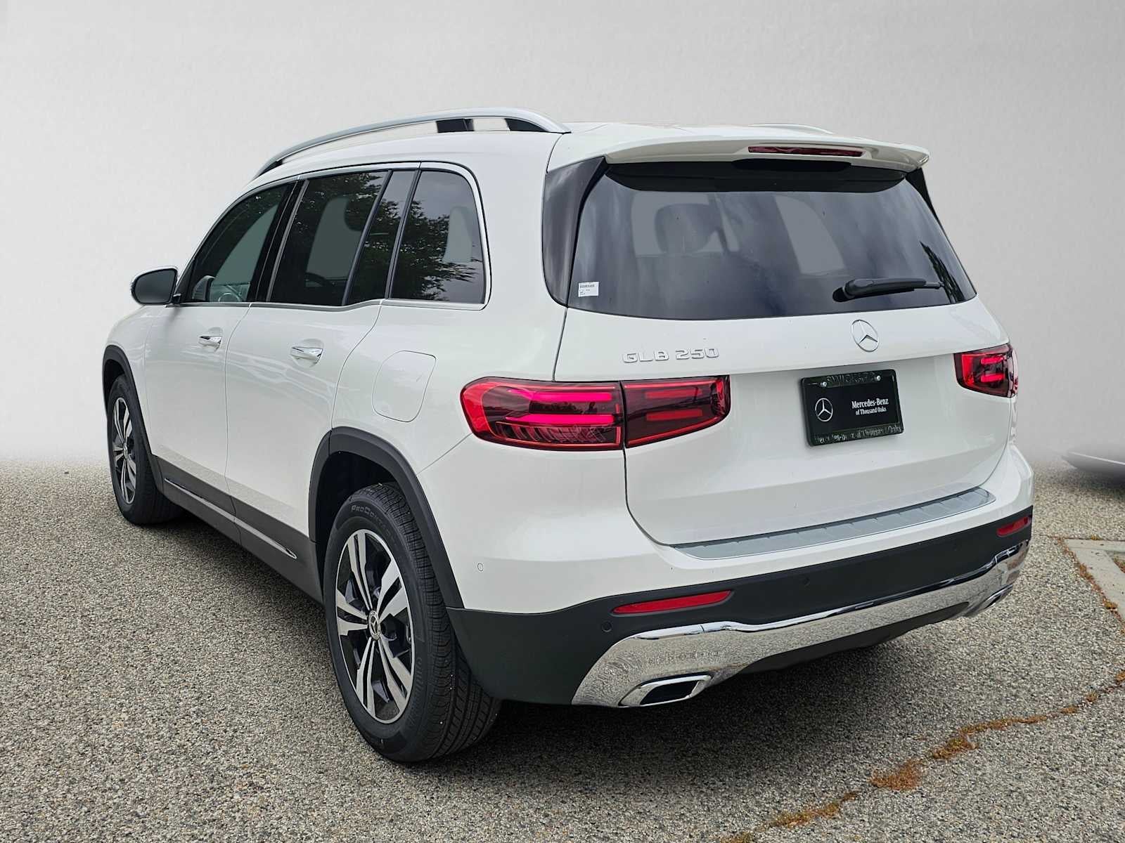2026 Mercedes-Benz GLB 250 SUV