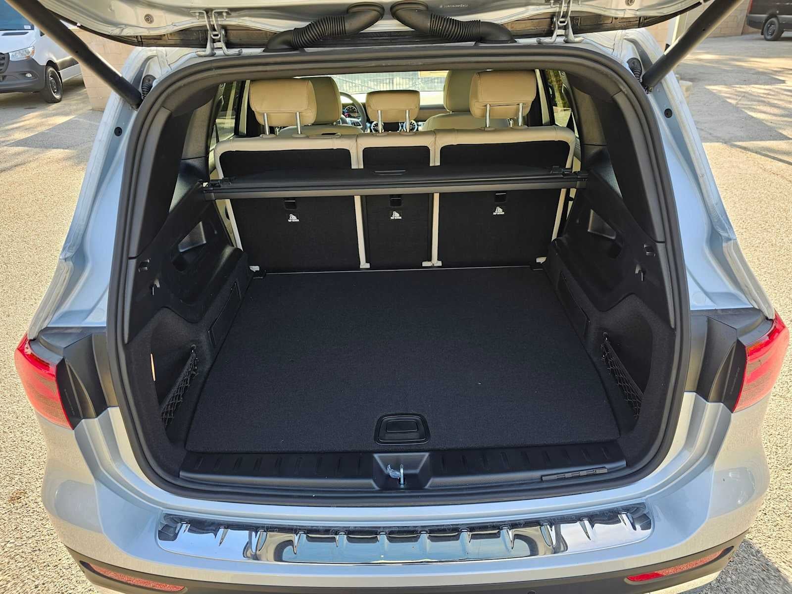 2026 Mercedes-Benz GLB 250 SUV