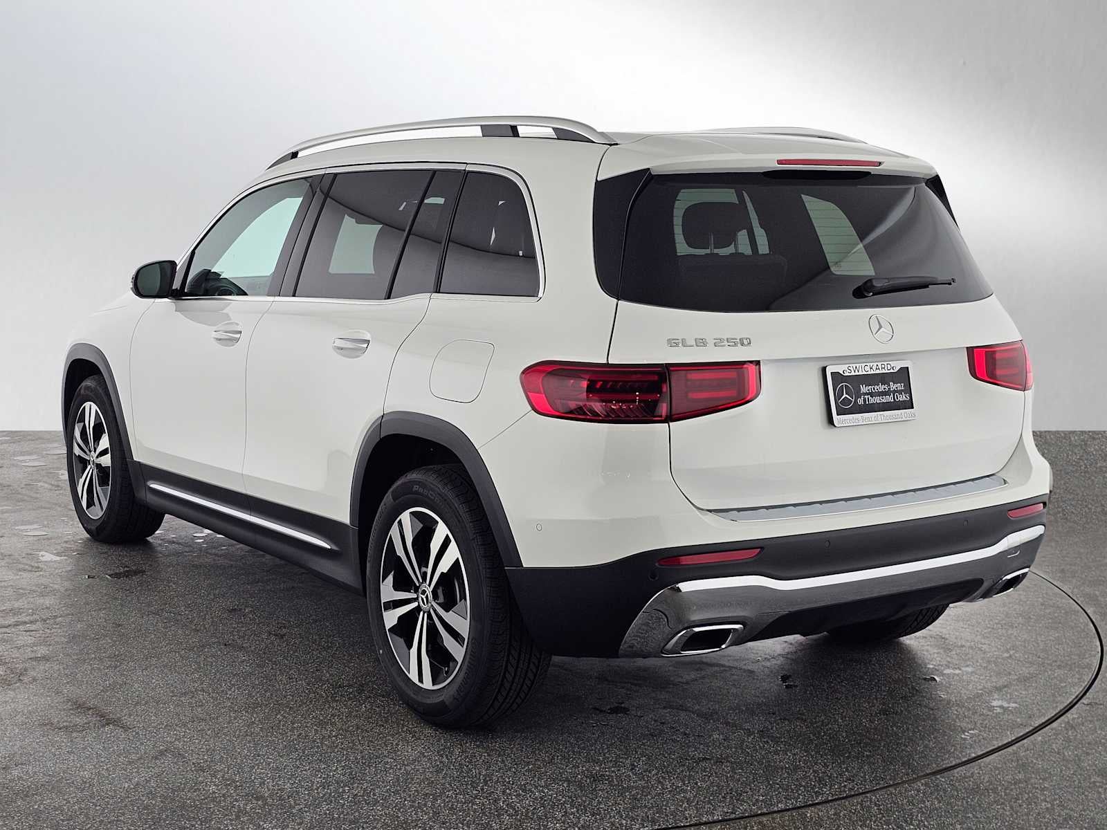 2026 Mercedes-Benz GLB 250 SUV