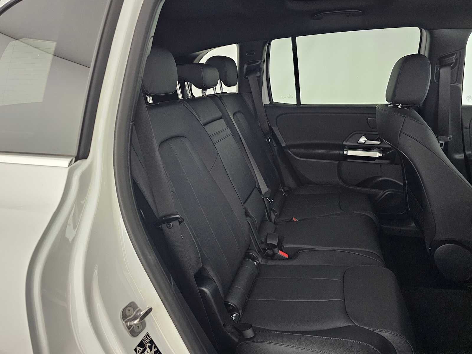 2026 Mercedes-Benz GLB 250 SUV