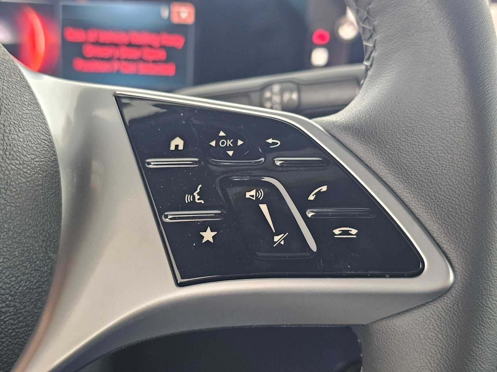 2026 Mercedes-Benz GLB 250 SUV