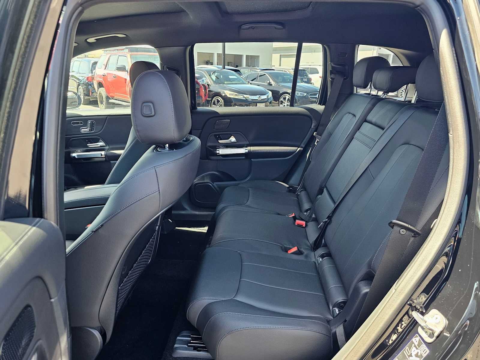 2026 Mercedes-Benz GLB 250 SUV