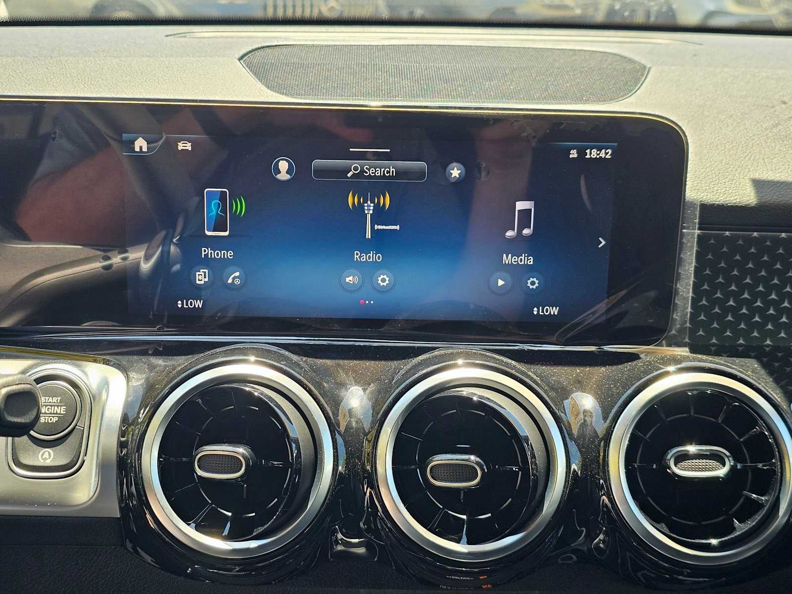 2026 Mercedes-Benz GLB 250 SUV