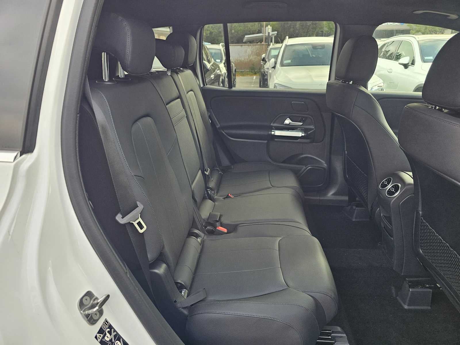 2026 Mercedes-Benz GLB 250 SUV