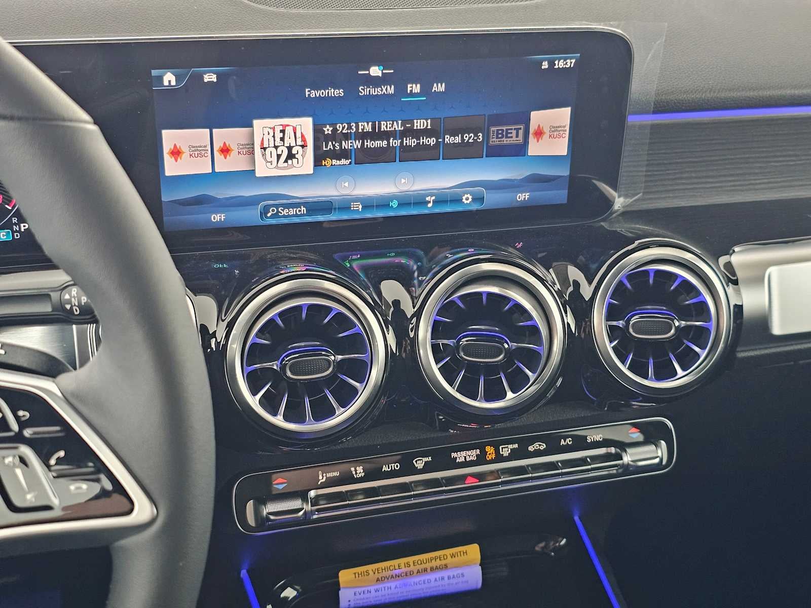 2026 Mercedes-Benz GLB 250 SUV