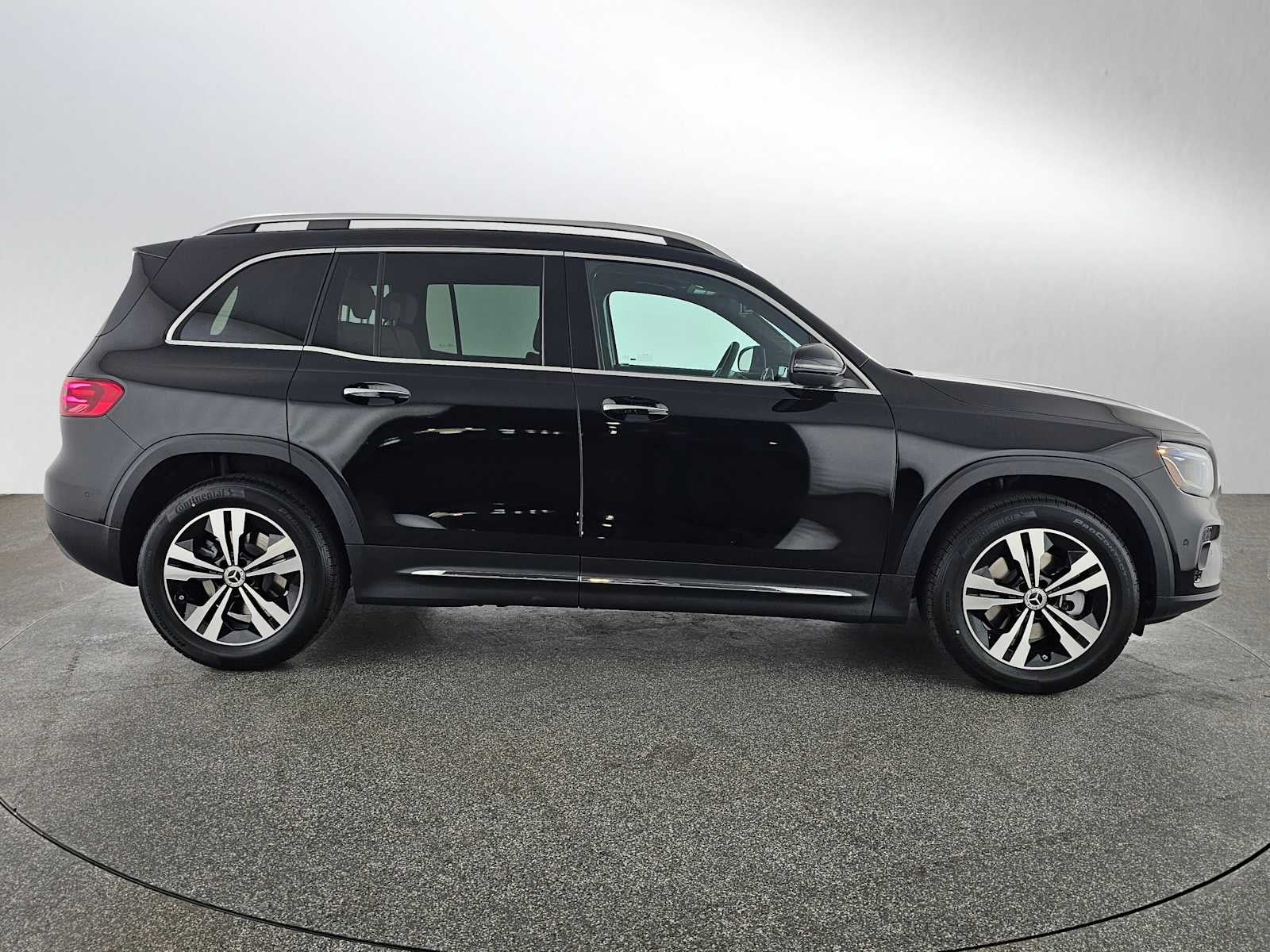2026 Mercedes-Benz GLB 250 SUV
