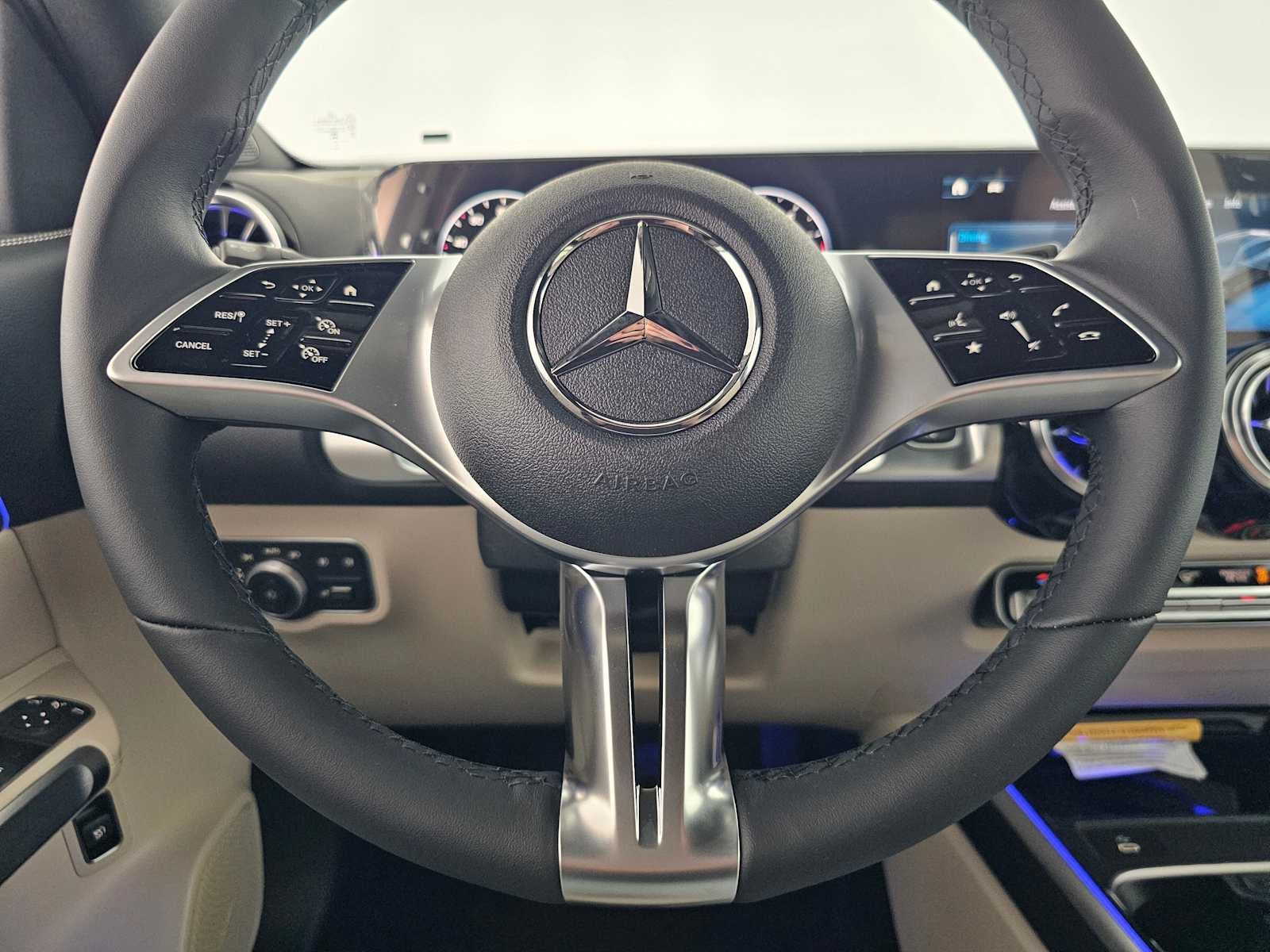 2026 Mercedes-Benz GLB 250 SUV