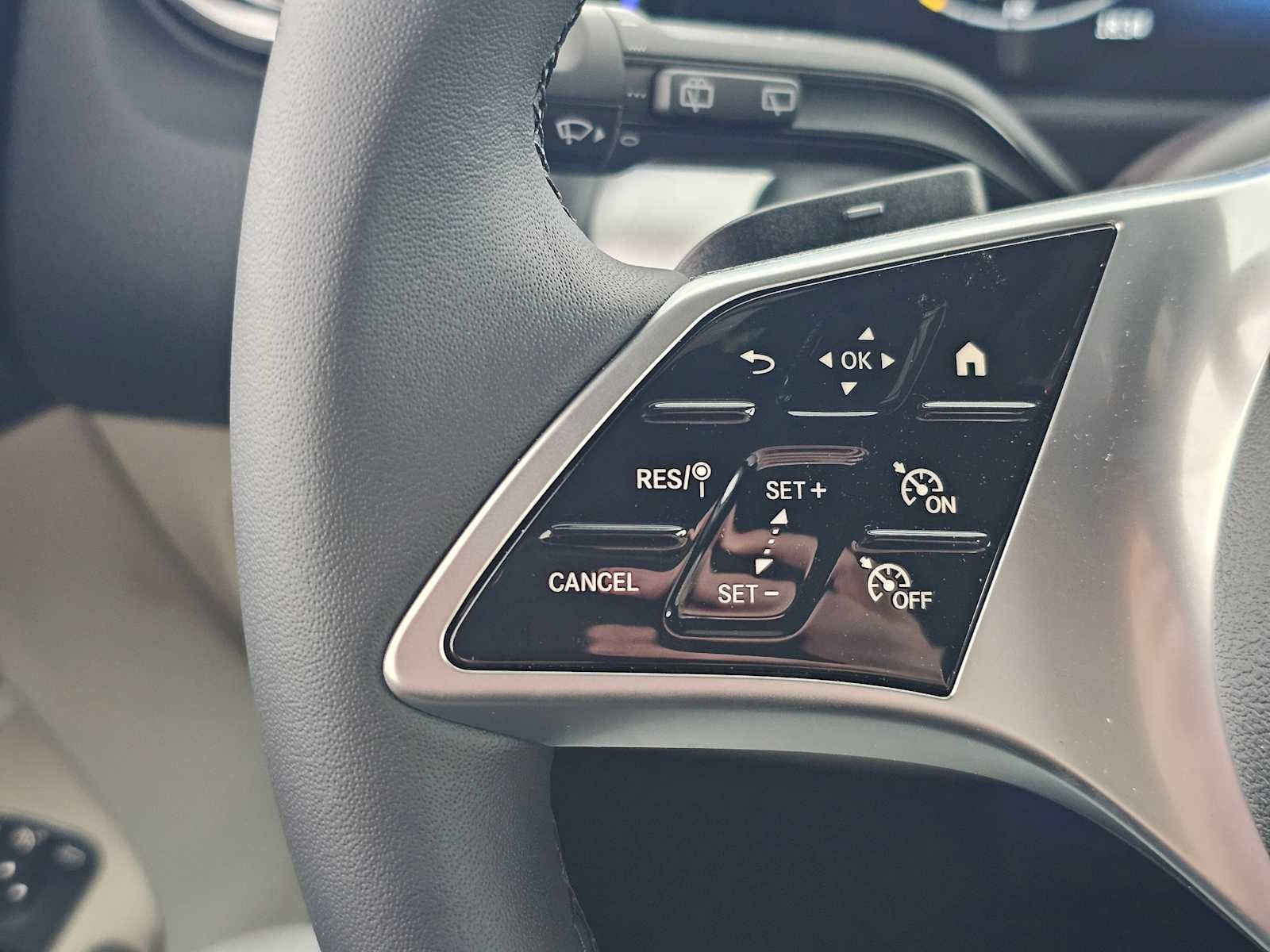 2026 Mercedes-Benz GLB 250 SUV