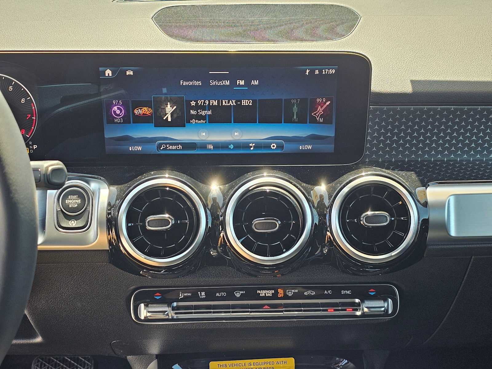 2026 Mercedes-Benz GLB 250 SUV