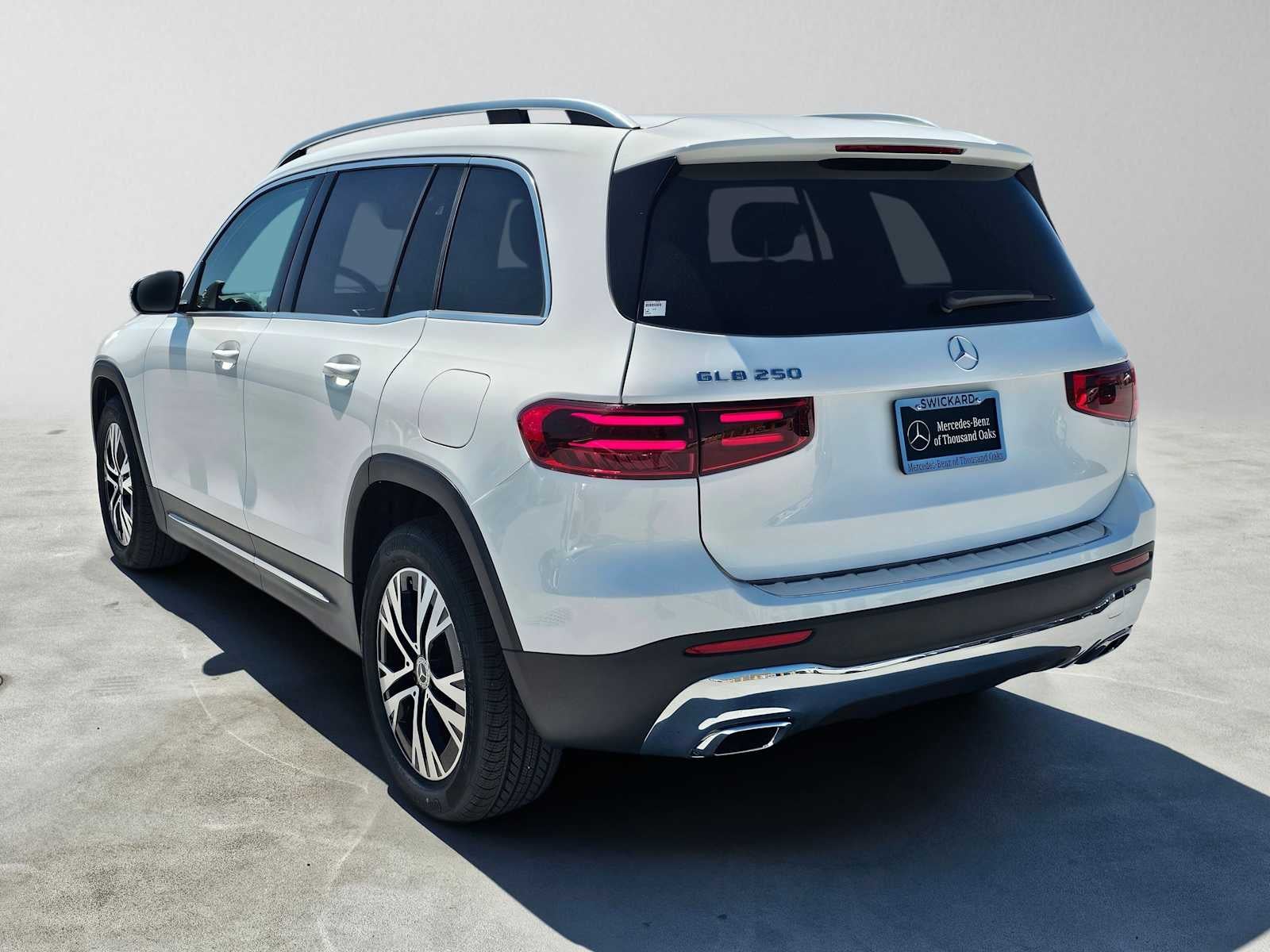 2026 Mercedes-Benz GLB 250 SUV