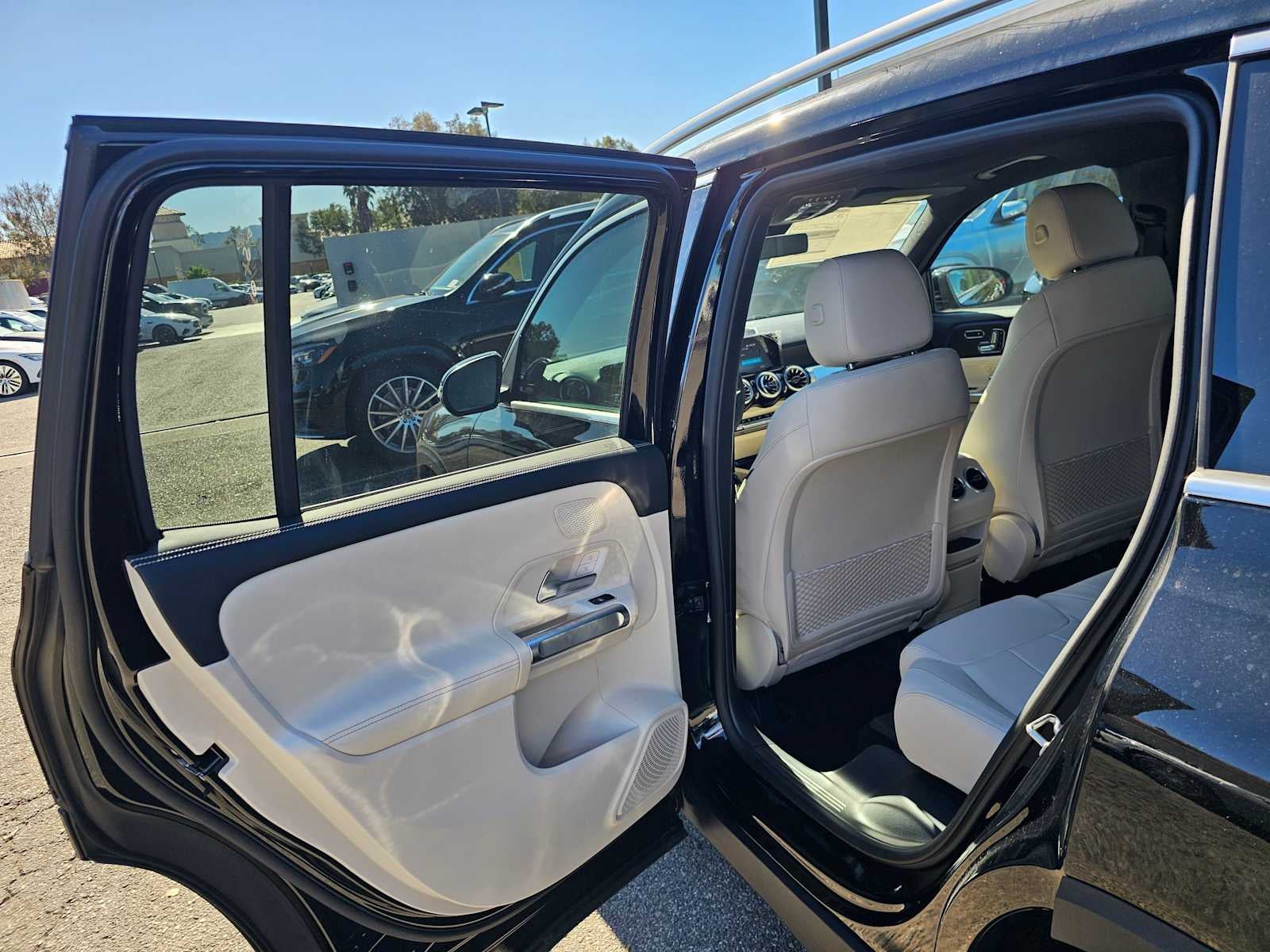 2026 Mercedes-Benz GLB 250 SUV