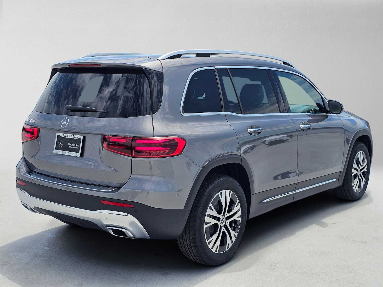 2026 Mercedes-Benz GLB 250 SUV