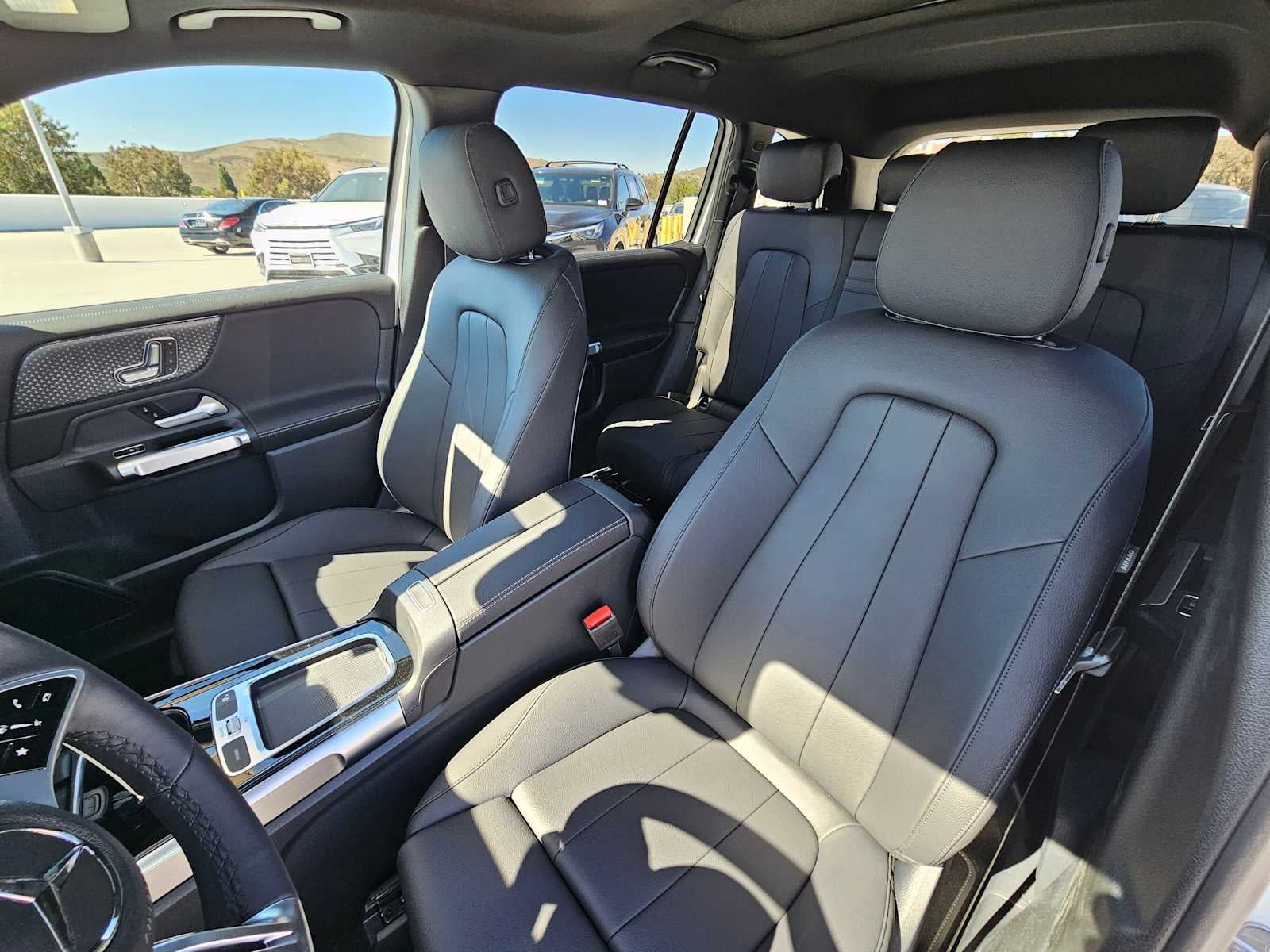 2026 Mercedes-Benz GLB 250 SUV