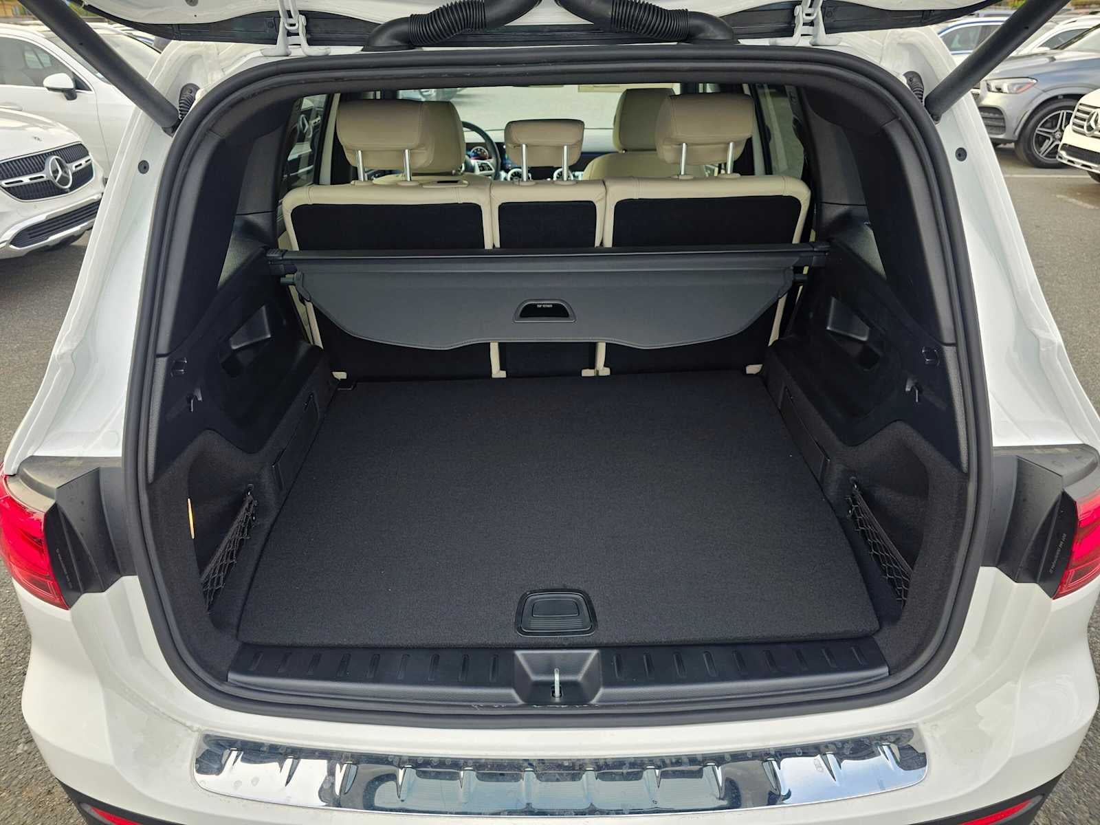 2026 Mercedes-Benz GLB 250 SUV