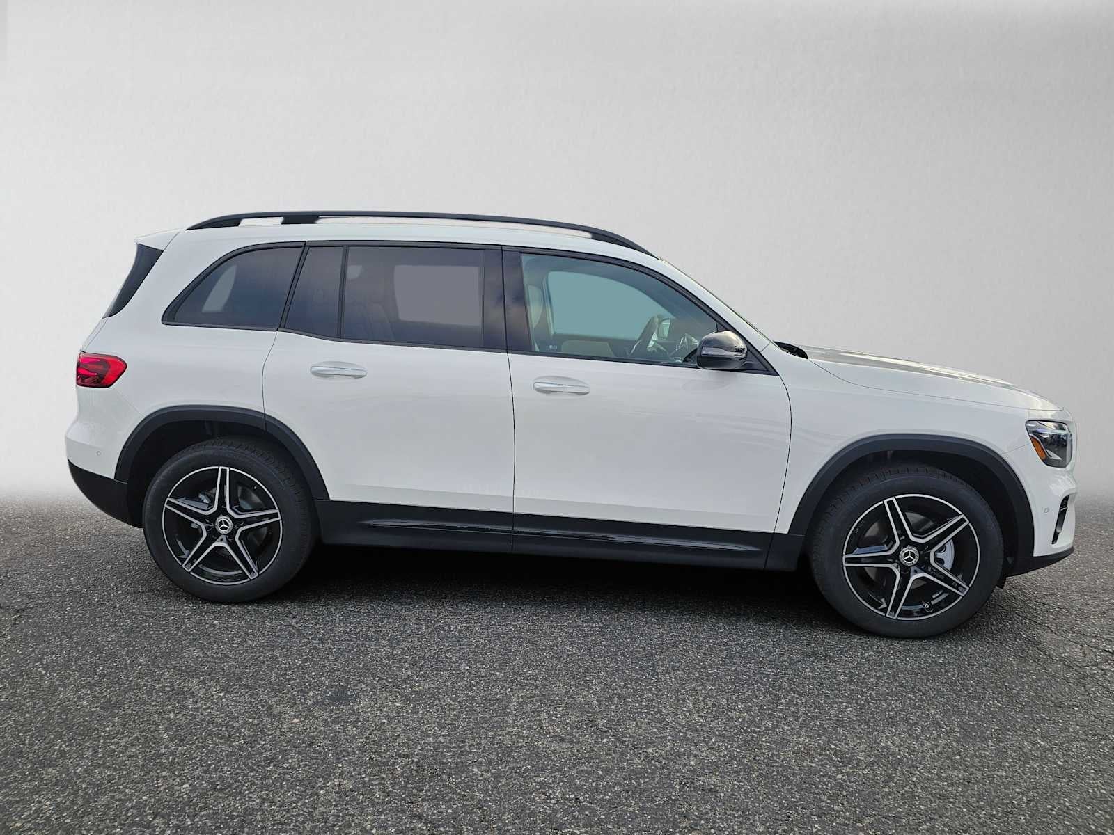 2026 Mercedes-Benz GLB 250 SUV
