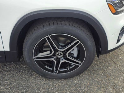 2026 Mercedes-Benz GLB 250 SUV