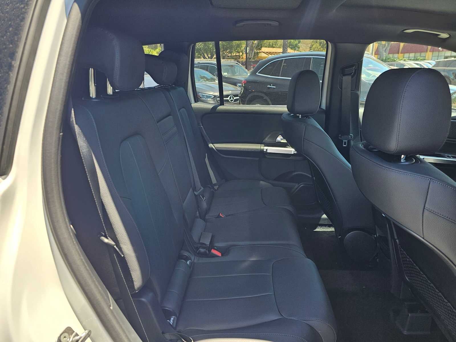 2026 Mercedes-Benz GLB 250 SUV