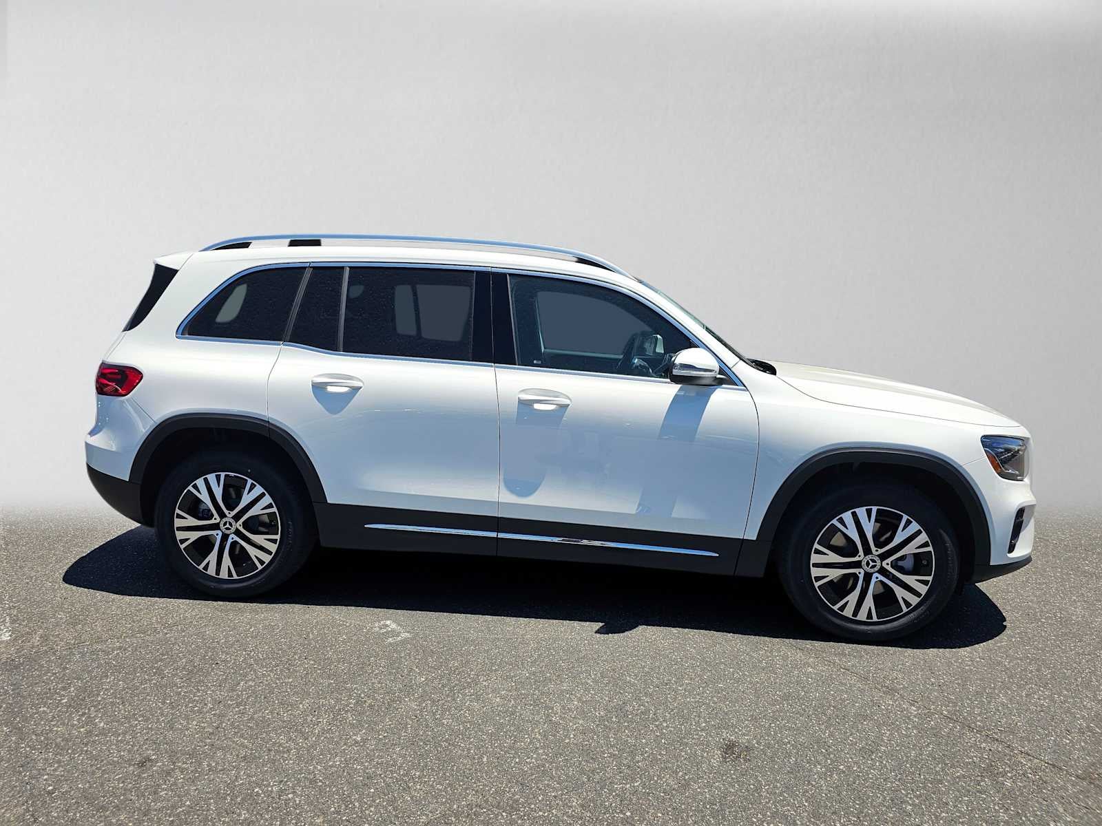 2026 Mercedes-Benz GLB 250 SUV