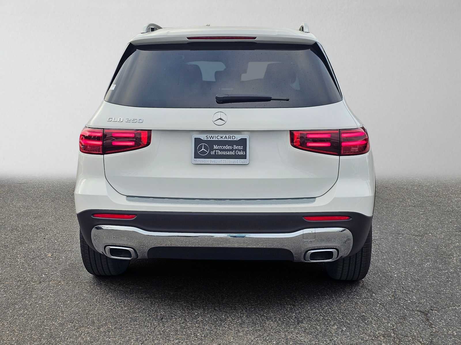 2026 Mercedes-Benz GLB 250 SUV