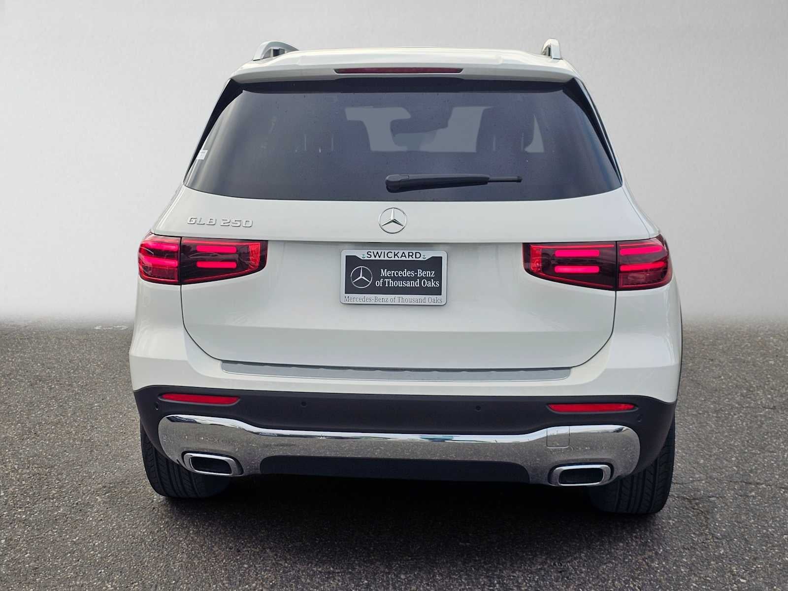 2026 Mercedes-Benz GLB 250 SUV