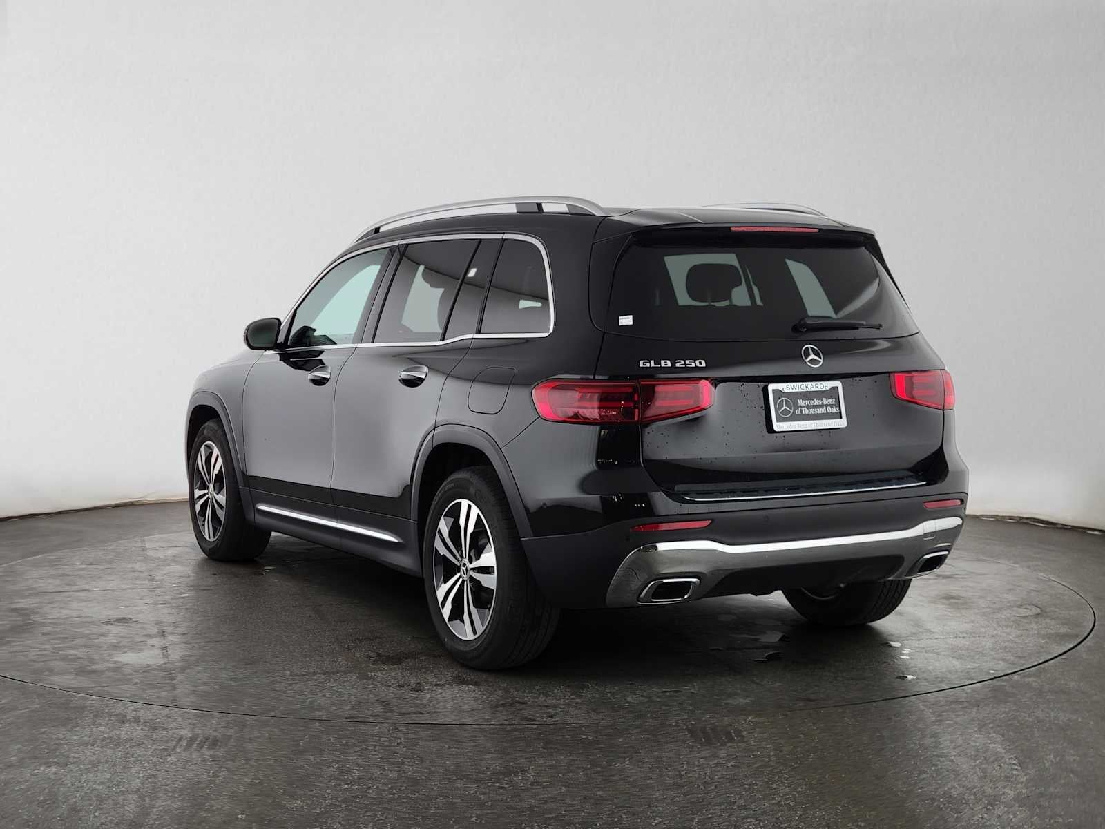 2026 Mercedes-Benz GLB 250 SUV
