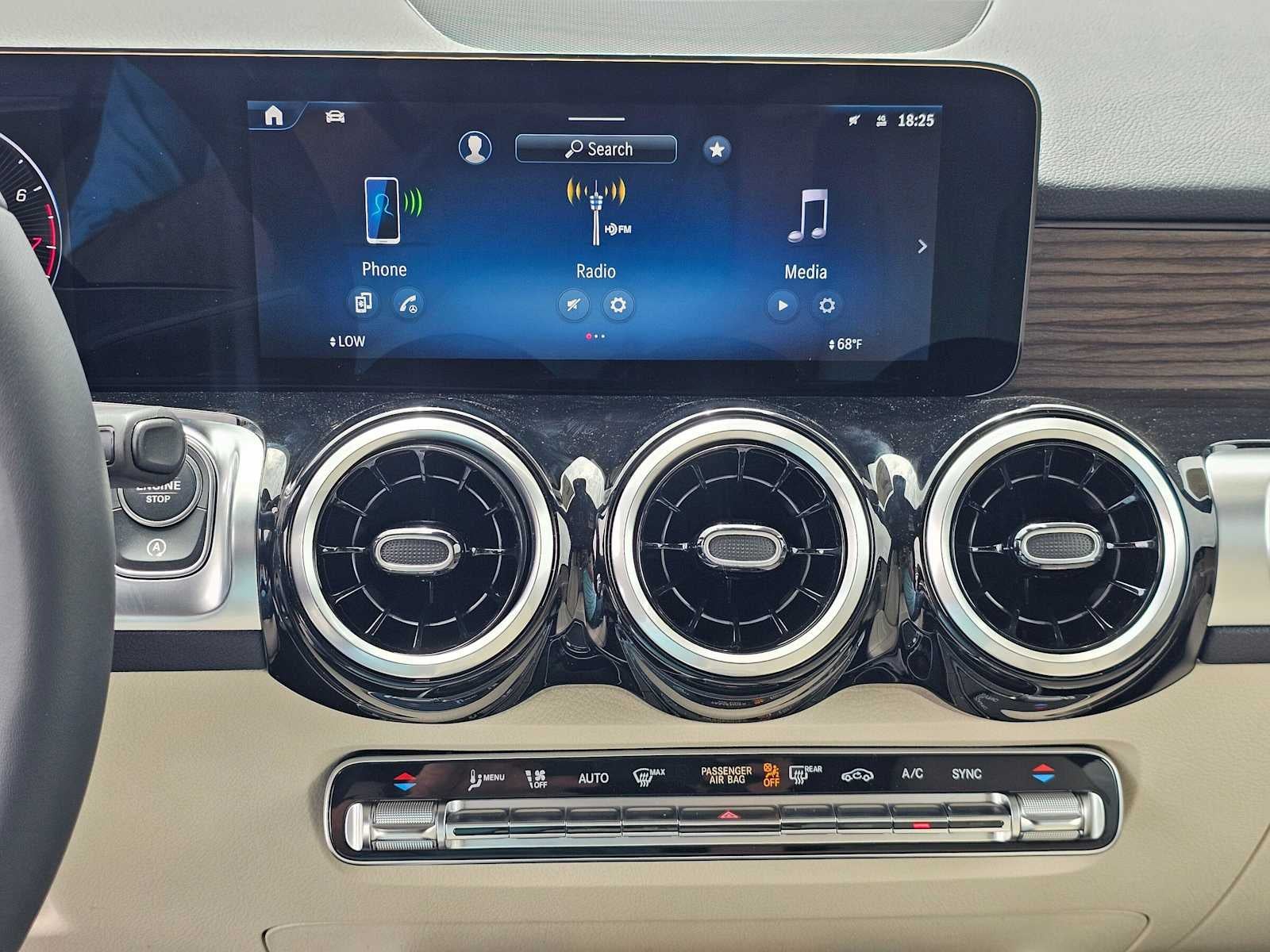 2026 Mercedes-Benz GLB 250 SUV