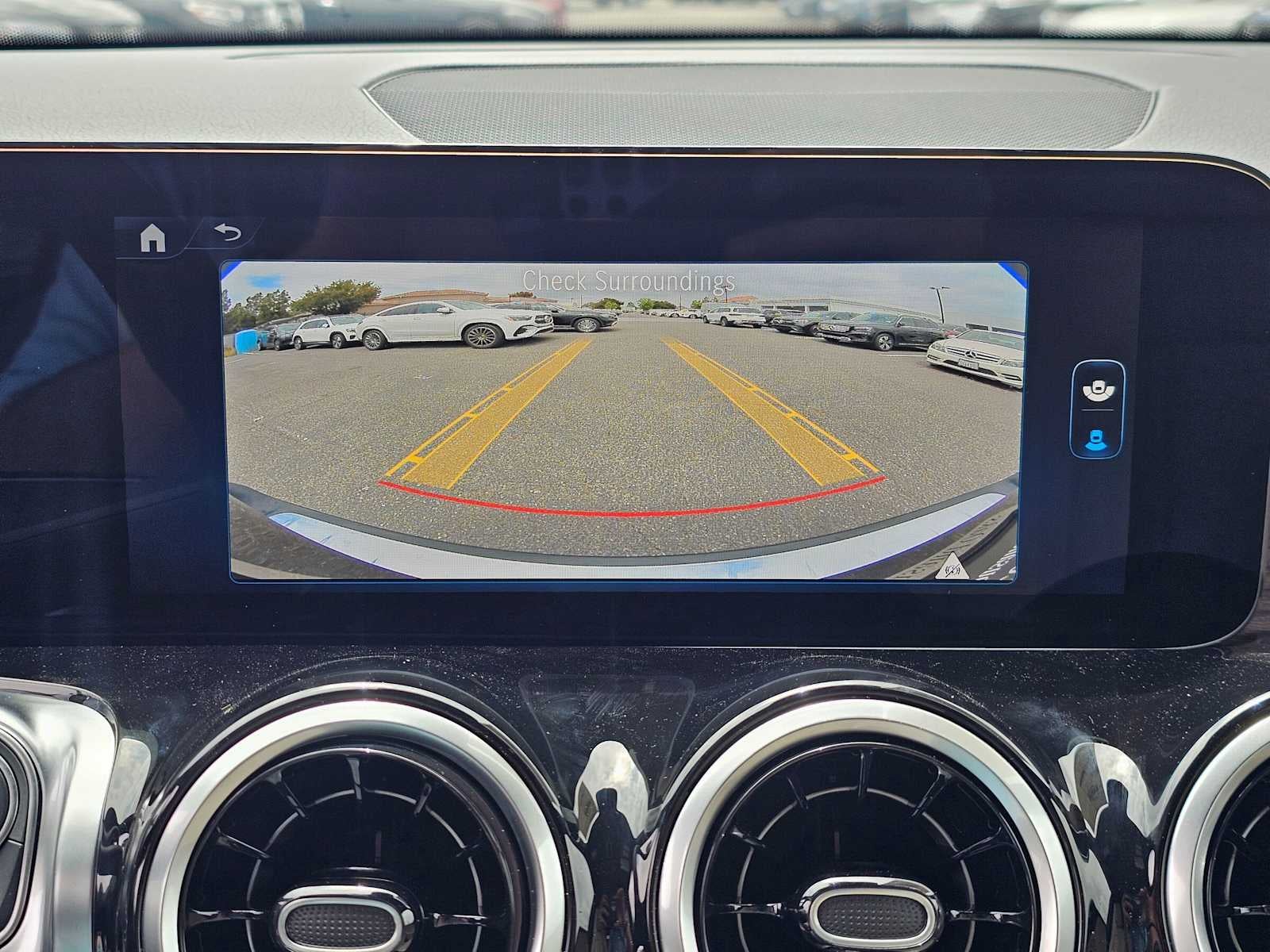 2026 Mercedes-Benz GLB 250 SUV