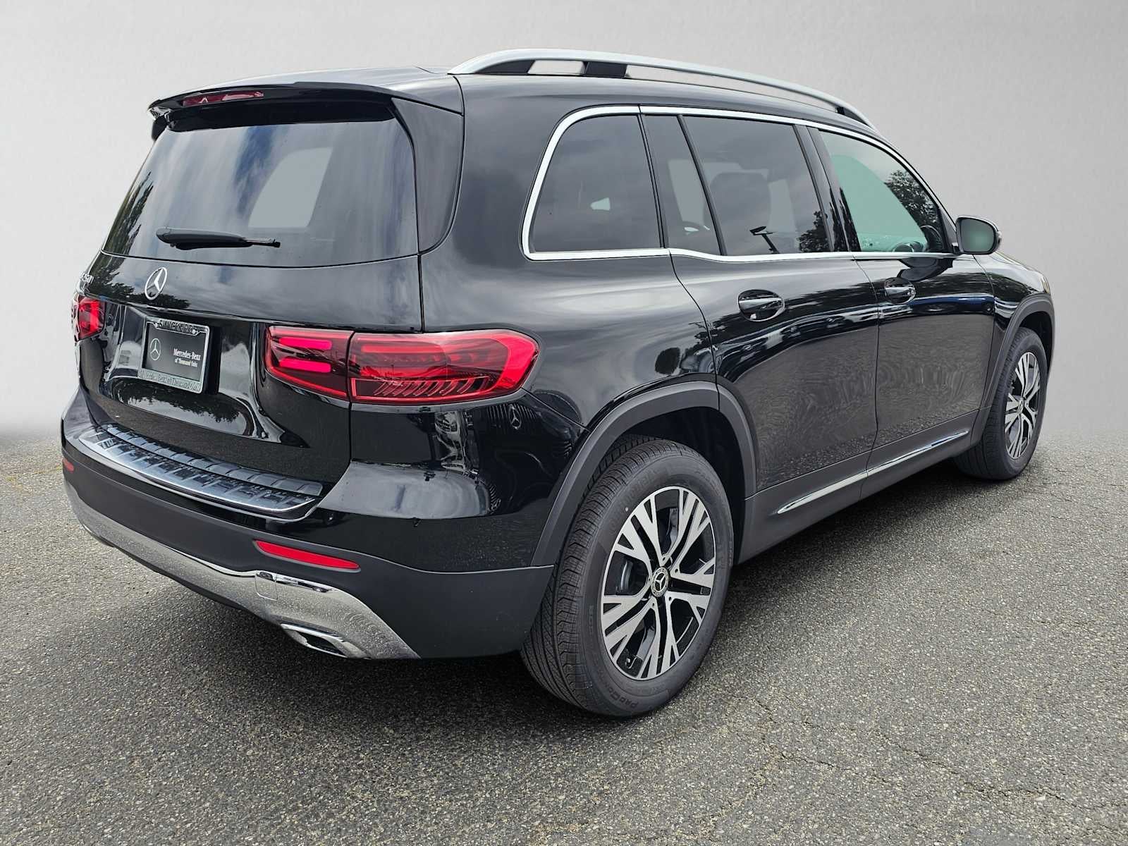 2026 Mercedes-Benz GLB 250 SUV