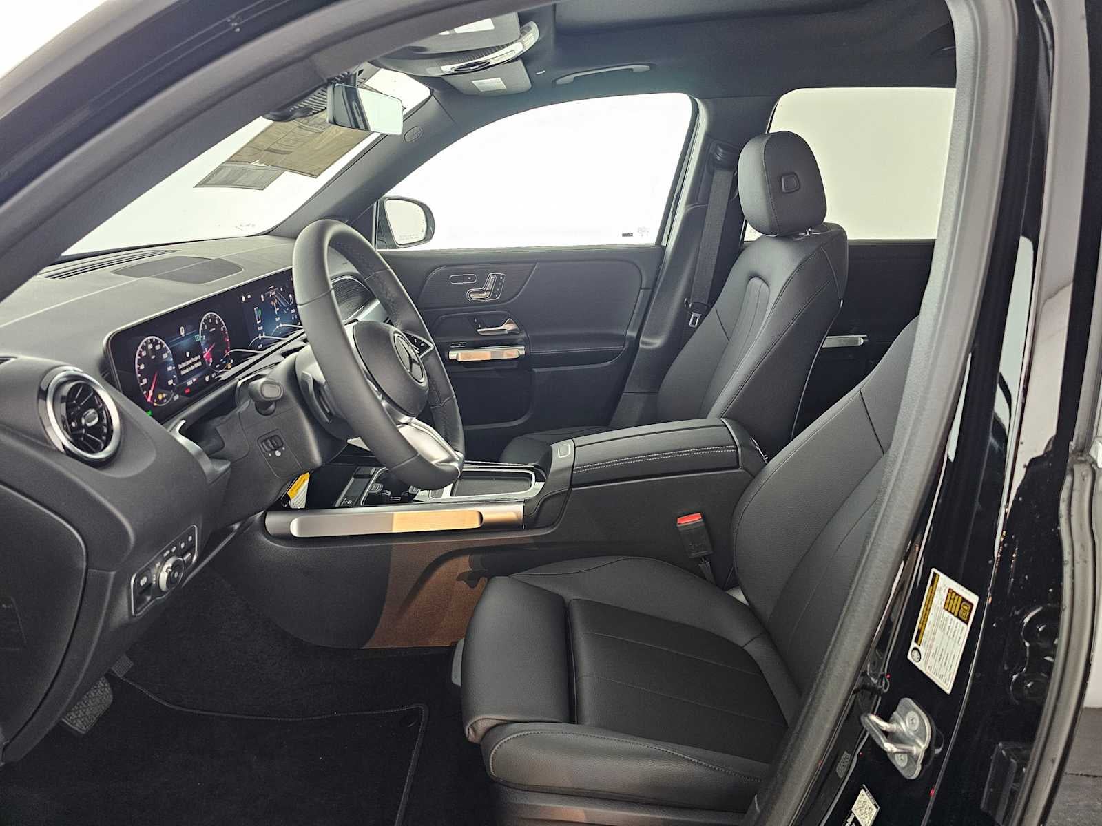 2026 Mercedes-Benz GLB 250 SUV