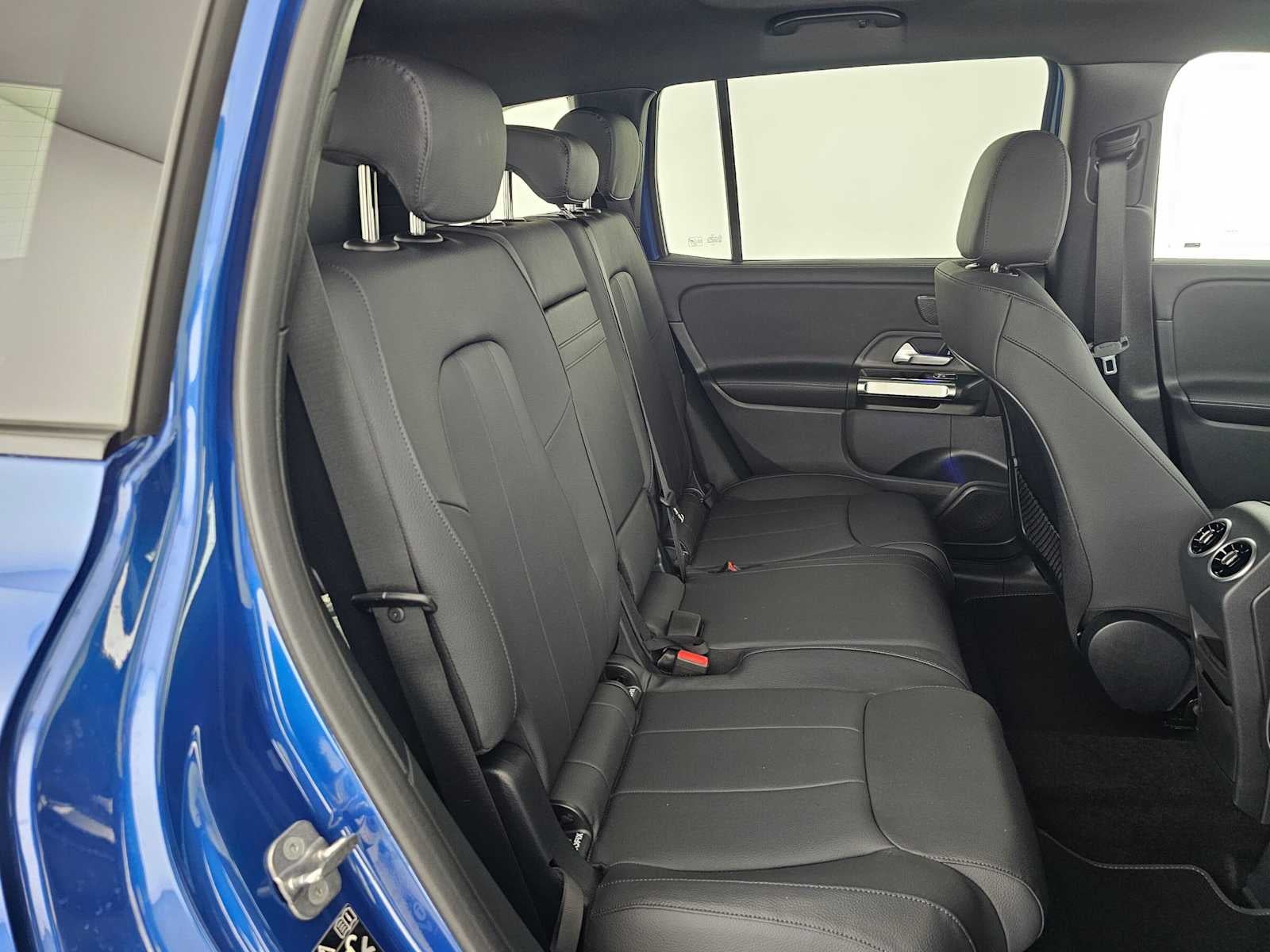 2026 Mercedes-Benz GLB 250 SUV