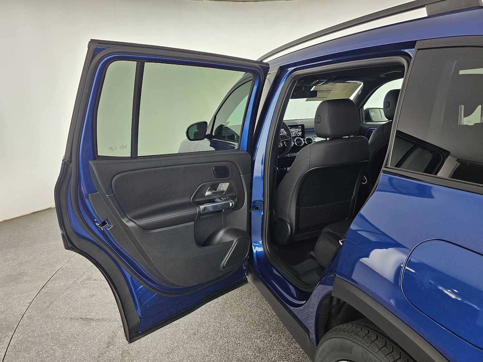 2026 Mercedes-Benz GLB 250 SUV