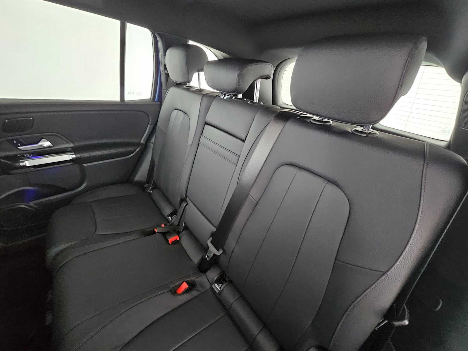 2026 Mercedes-Benz GLB 250 SUV