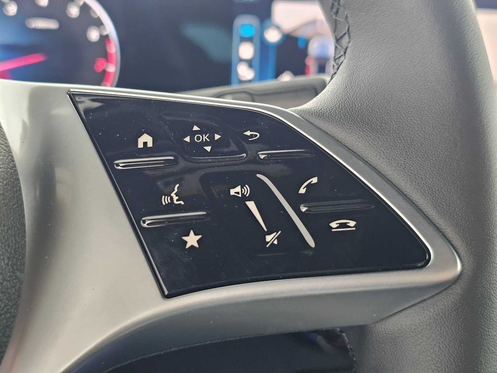 2026 Mercedes-Benz GLB 250 SUV