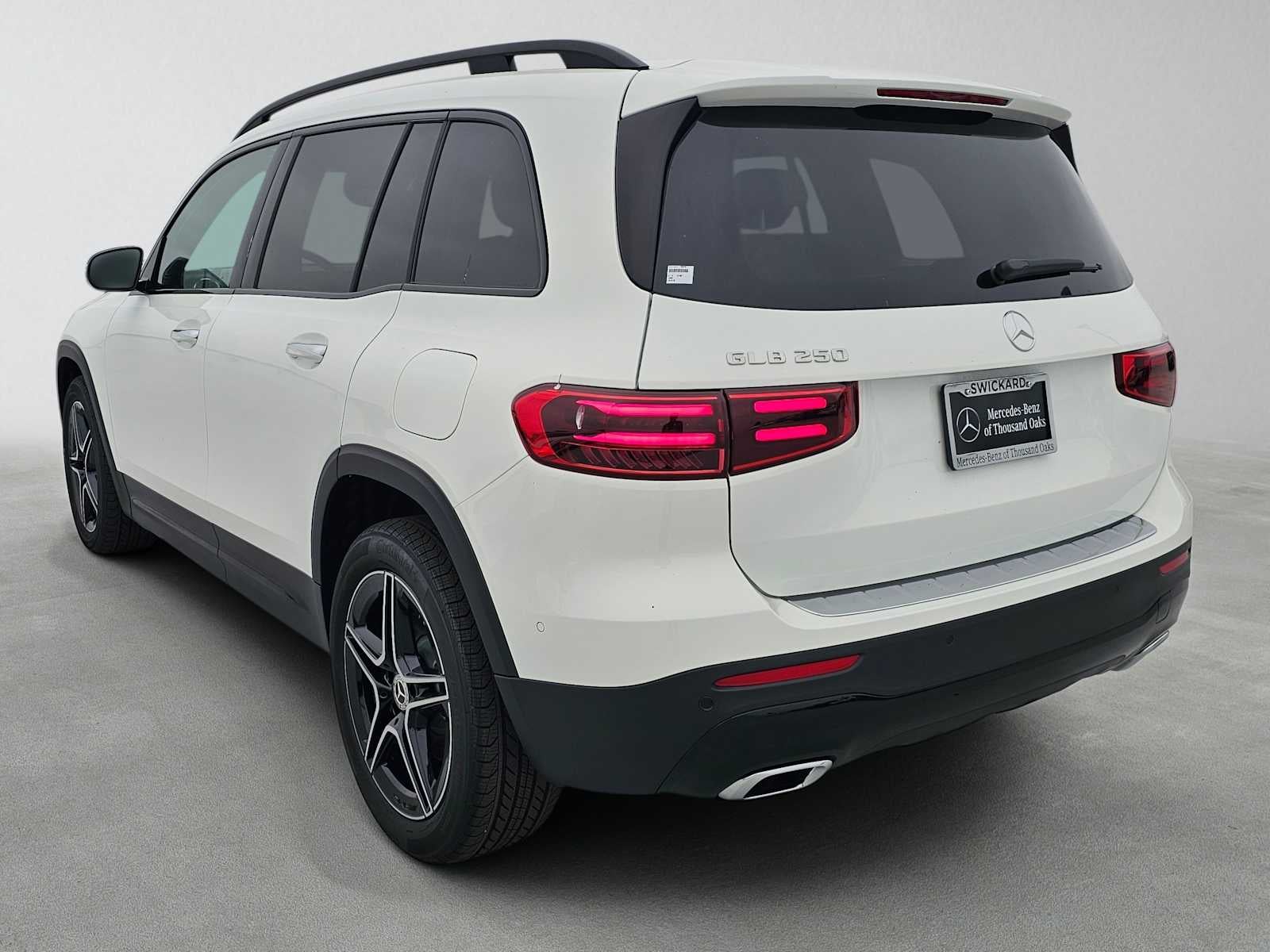 2026 Mercedes-Benz GLB 250 SUV