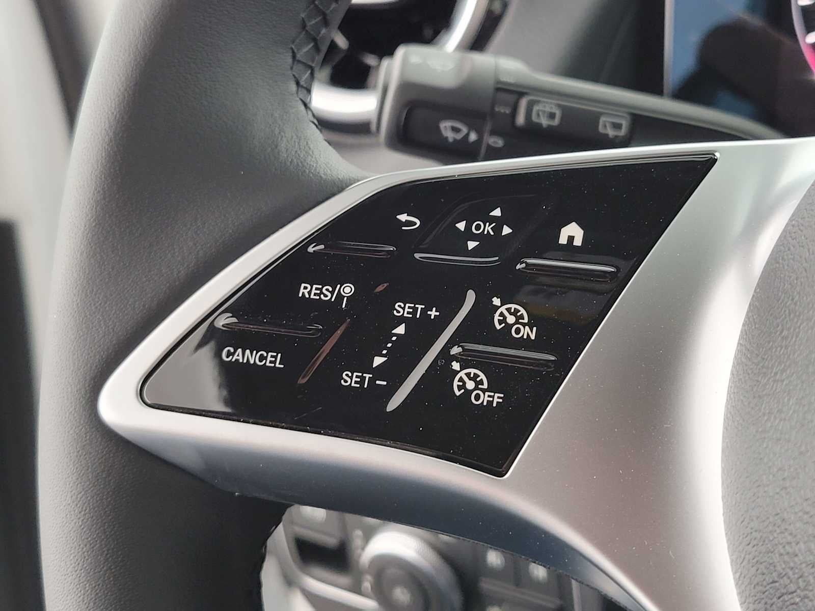 2026 Mercedes-Benz GLB 250 SUV