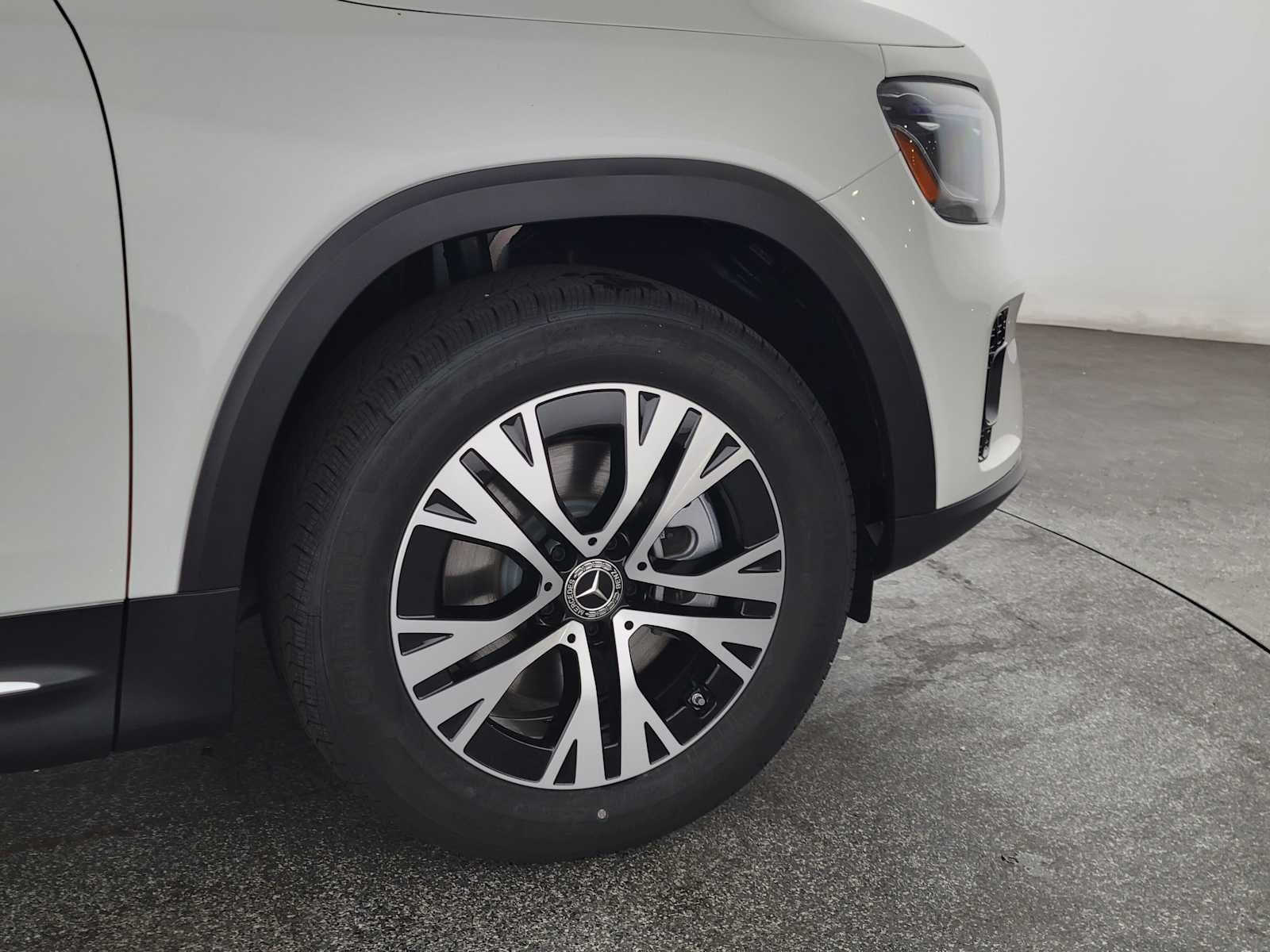 2026 Mercedes-Benz GLB 250 SUV