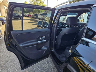2023 Mercedes-Benz GLB 250 SUV