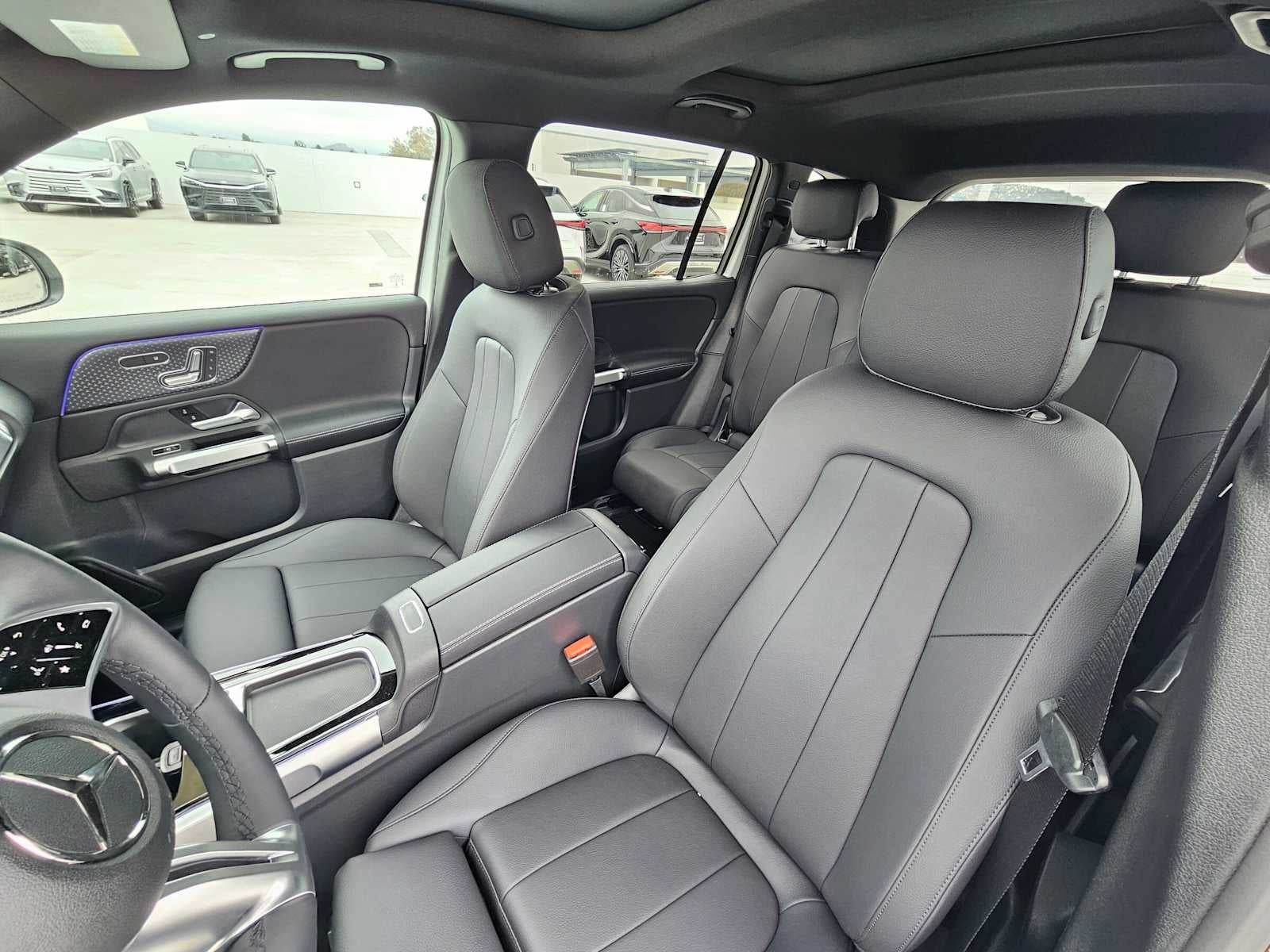 2026 Mercedes-Benz GLB 250 SUV